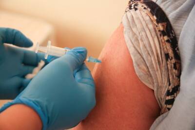 Новый пункт вакцинации от коронавируса и гриппа открылся в томском ТЦ “Смайл Сити”