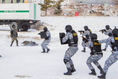 Отряды спецназа ГУФССП и ГУФСИН по Красноярскому краю провели эпичные учения