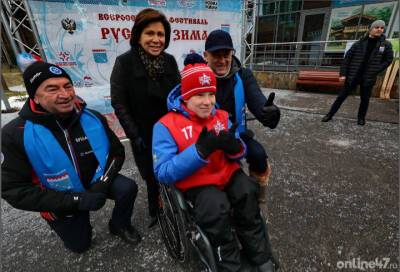 Александр Дрозденко обратился к жителям области по случаю Международного дня инвалидов