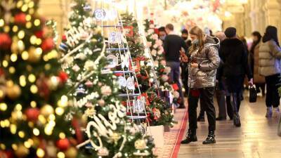 На подарки на Новый год 39% россиян тратят до 5 тыс. рублей