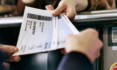 Минтранс отказался от идеи обязать пассажиров предъявлять QR-код при покупке билетов на самолет