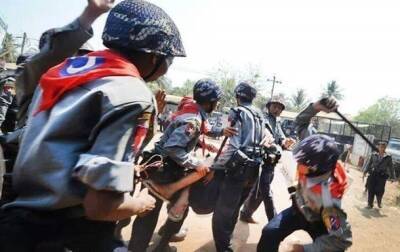 Хунта расстреляла толпу протестующих в Мьянме - HRW - korrespondent.net - Украина - Бирма - Янгон