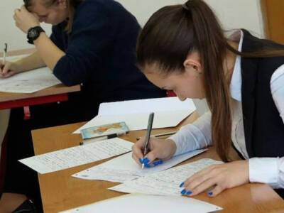 В г.о. Чехов 616 школьников написали итоговое сочинение
