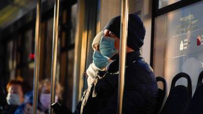 Более 17 тысяч повторных нарушений масочного режима зафиксировали в метро Москвы