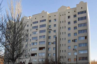 В Донецке ремонтируют дома в прифронтовых районах
