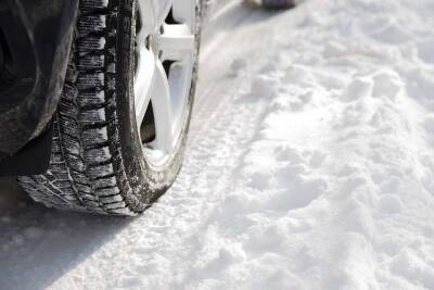 Автоэксперт Жар предупредил об опасных ошибках водителей в зимний период