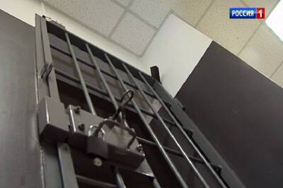 Экс-полицейских из Ростова приговорили к колонии строгого режима за получение взятки