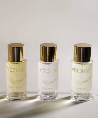 Аромат с запахом «русской души», «луны» и «радуги»: что нужно знать о новом парфюмерном бренде VDOHNI - skuke.net - Россия