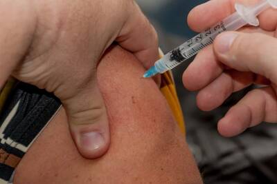 В Ростове выполнили план по вакцинации от гриппа