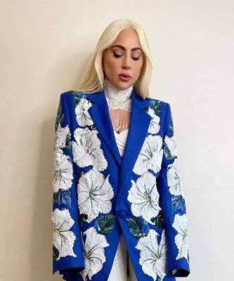 Леди Гага - Пиджак как искусство: Леди Гага в Rodarte - skuke.net - США - Нью-Йорк - Нью-Йорк