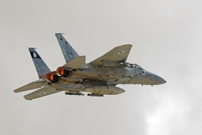 В Израиле прекращены полеты истребителей F-15 после инцидента