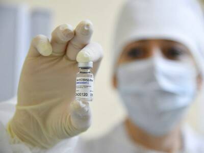 «Нуждаемся в аргументации»: российские ученые и врачи потребовали раскрыть данные о вакцинации