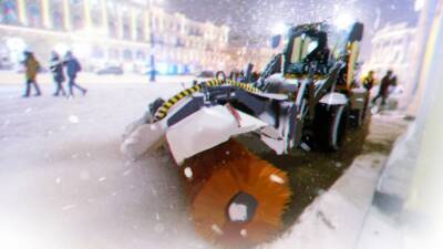 Снегоуборочная машина насмерть задавила работника «Водоканала» в Петербурге