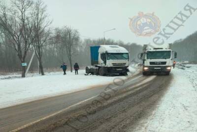 Трое пострадали в ДТП на трассе М-2 «Крым» в Тульской области