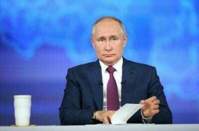 Путин поручил кабмину принять меры по стимулированию долгосрочных сбережений россиян