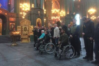 В Главном храме Вооруженных сил прошел молебен в День инвалидов
