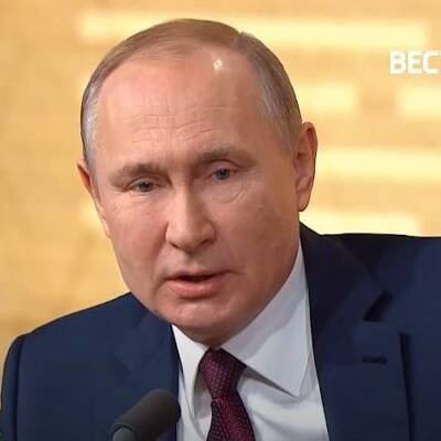 Путин поручил разработать план по борьбе с омикрон-штаммом ковида