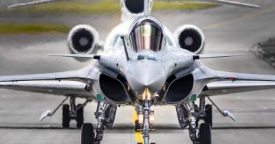 Арабские Эмираты покупают у Франции 80 истребителей Rafale F4 на $15 млрд