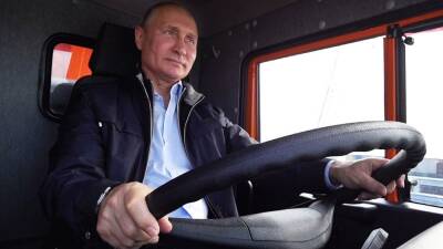 Каспаров: Путин контролирует весь Западный мир – это позор!