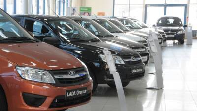 Продажи дилеров АвтоВАЗа снизились на фоне сбоя поставок запчастей