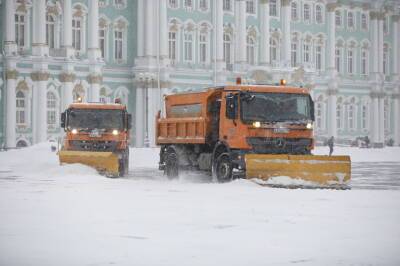 Где в Петербурге водителям лучше не ездить ночью, чтобы не мешать уборке снега
