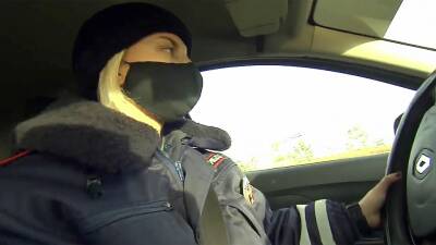 В Волгоградской области женщина-автоинспектор остановила подростка за рулем после головокружительной погони