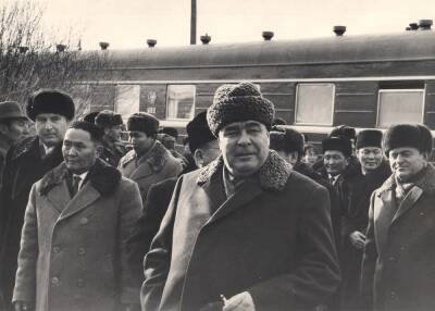 Почему к покойному Леониду Брежневу два дня не допускали супругу - Русская семерка