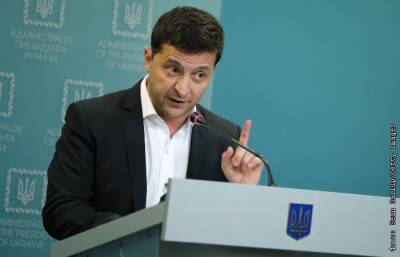 Зеленский утвердил новую стратегию информационной безопасности Украины