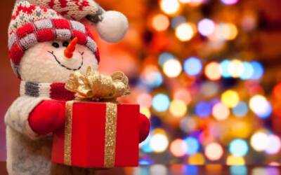 Исследование показало, где обычно прячут подарки на Новый год: 5 самых популярных мест
