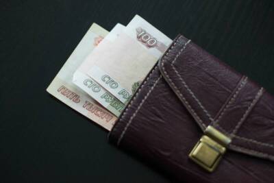 Экономист Оганова озвучила сроки выплат по 10 тыс. рублей пенсионерам