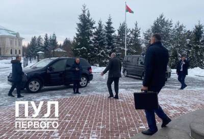 В Петербурге началась встреча Владимира Путина и Александра Лукашенко