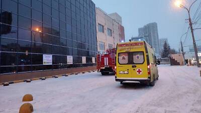 В Новосибирске из-за сообщений о минировании эвакуировали 10 торговых центров