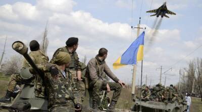 Военное положение в Украине: Кабмин одобрил ограничение свободы перемещения по стране