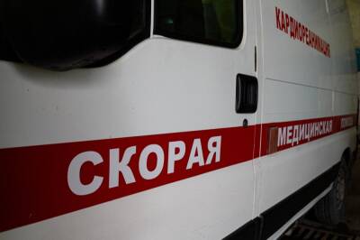 В Новосибирске мужчина выпал из окна в Ленинском районе