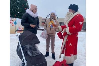 «Полицейский Дед Мороз» поздравил жителей Гагарина с Новым годом