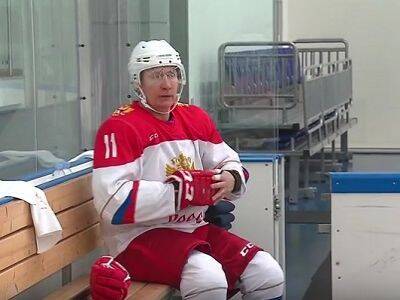 Переговоры Путина и Лукашенко завершились хоккеем, где Путину дали забить семь шайб