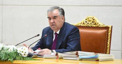 В Душанбе состоялось заседание Правительства страны