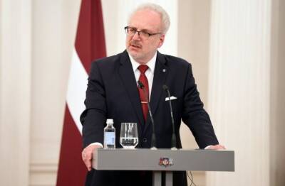 Президент Латвии Эгил Левитс: Россия пытается разделить сферы влияния в Европе
