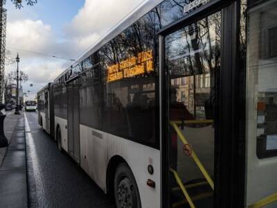 График работы общественного транспорта Петербурга изменится на праздники