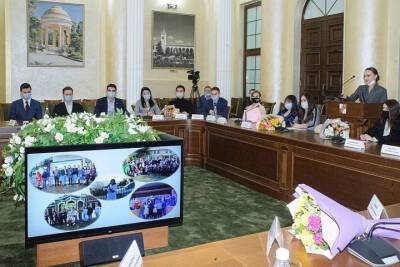 Первое заседание Молодежного парламента состоялось в Сочи