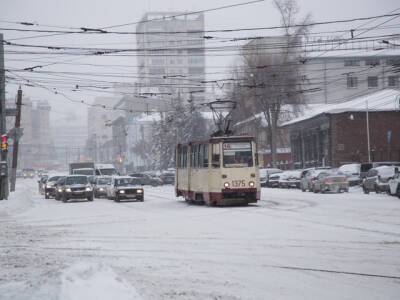 Общественный транспорт Челябинска поменяет график в новогодние каникулы