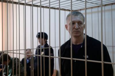 Экс-главу СУСК по Кузбассу приговорили к 10 годам колонии за вымогательство