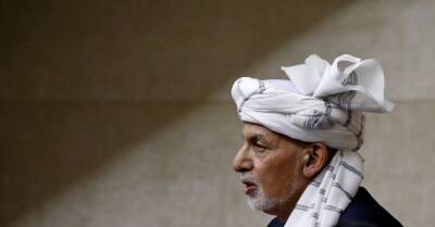 "Мне дали две минуты". Экс-президент Афганистана Ашраф Гани впервые рассказал о побеге из Кабула