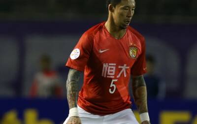 В Китае футболистам сборной запретили тату