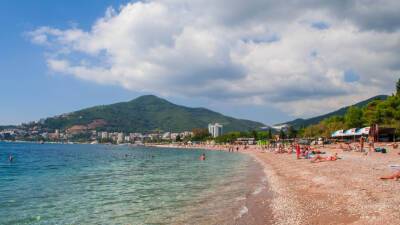 Черногория ужесточает правила въезда в страну из-за коронавируса