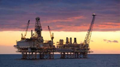 Азербайджан увеличил добычу газа на месторождениях АЧГ и "Шах Дениз"