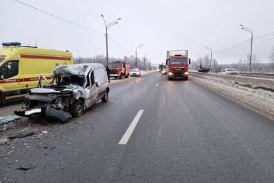 Водитель погиб в аварии с грейдером в Тверской области