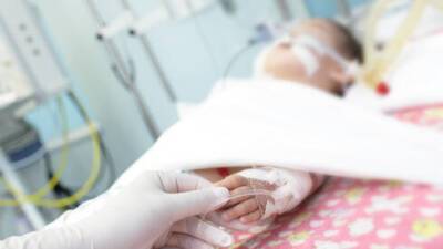 Издевательства над 9-месячной малышкой в Холоне: ребенок четырежды попадал в больницу