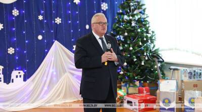 Карпенко поздравил воспитанников Кривичского спецпрофтехучилища с новогодними праздниками