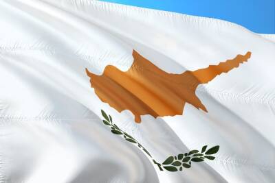 Кипр ввел обязательные ПЦР-тесты даже для вакцинированных туристов